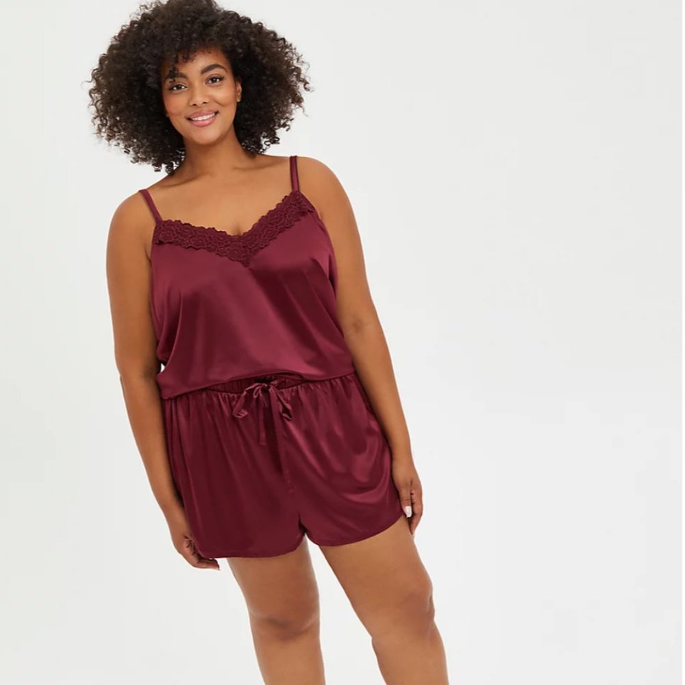 Burgundy lace satin sleep set